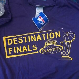 Never worn LA Lakers 2004 playoff tshirt